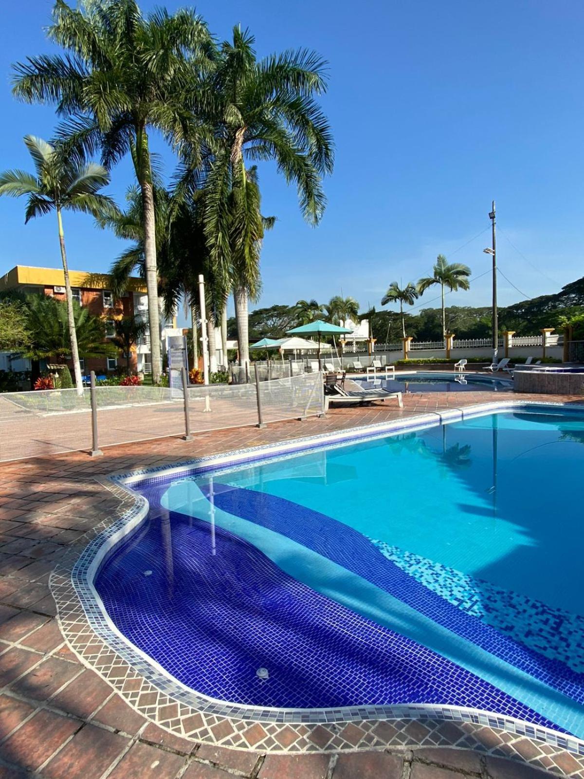 Hotel Villa Zaragoza Zewnętrze zdjęcie